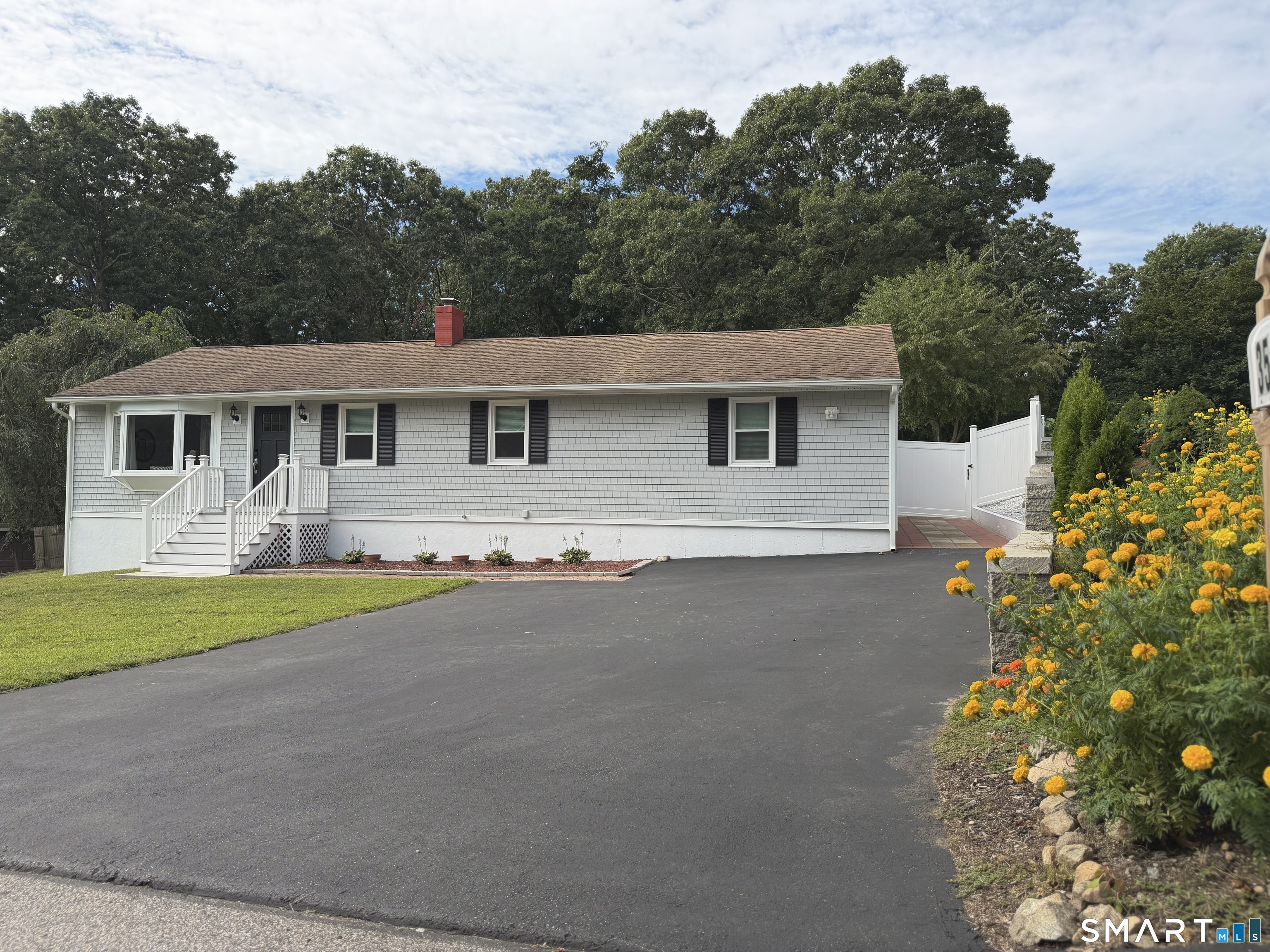 29 Blueberry Hill Road Groton CT 06340