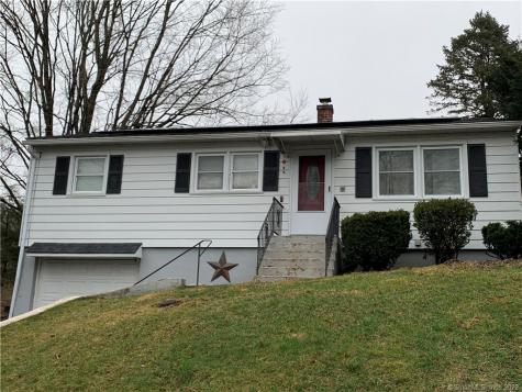 33 Hart Street Watertown CT 06795