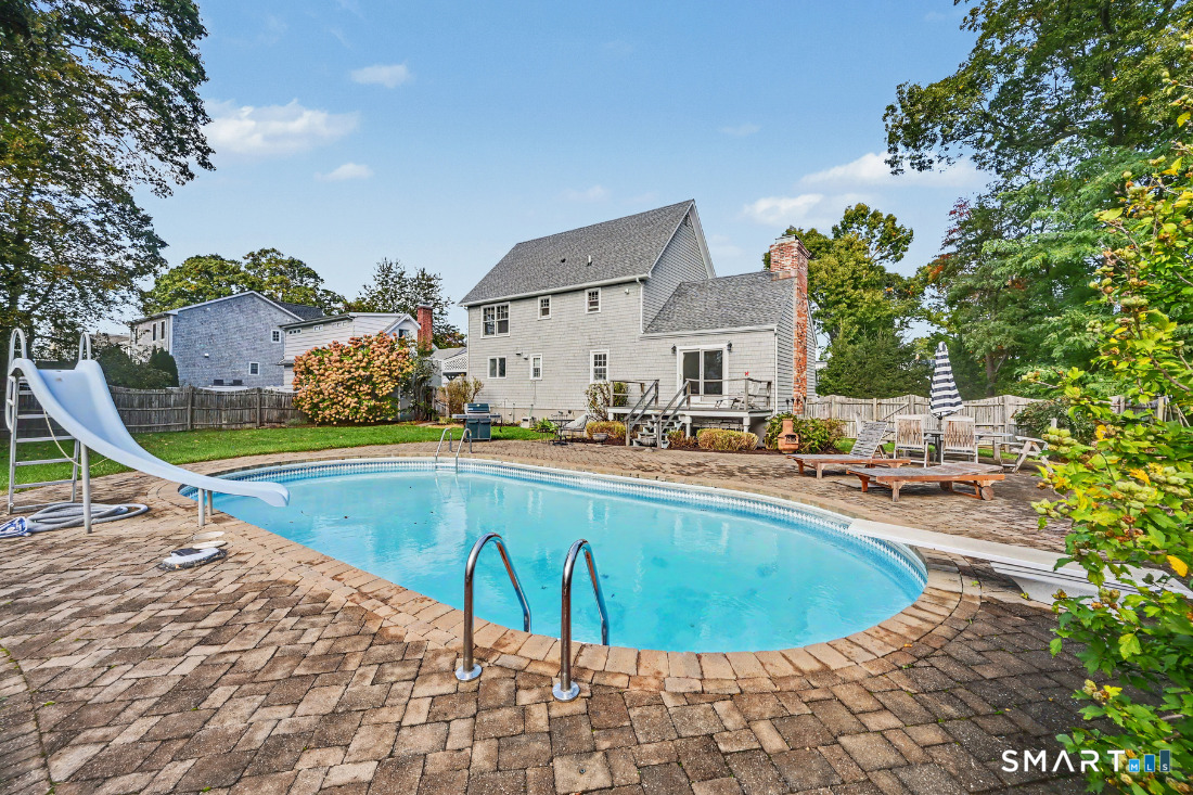 126 Dwight Street Fairfield CT 06824