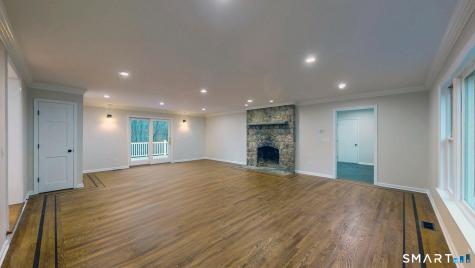 12 Werf Drive Redding CT 06896