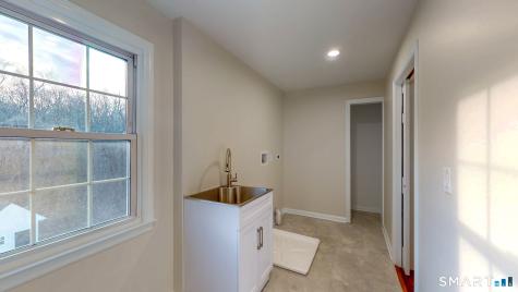 12 Werf Drive Redding CT 06896