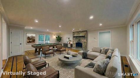 12 Werf Drive Redding CT 06896