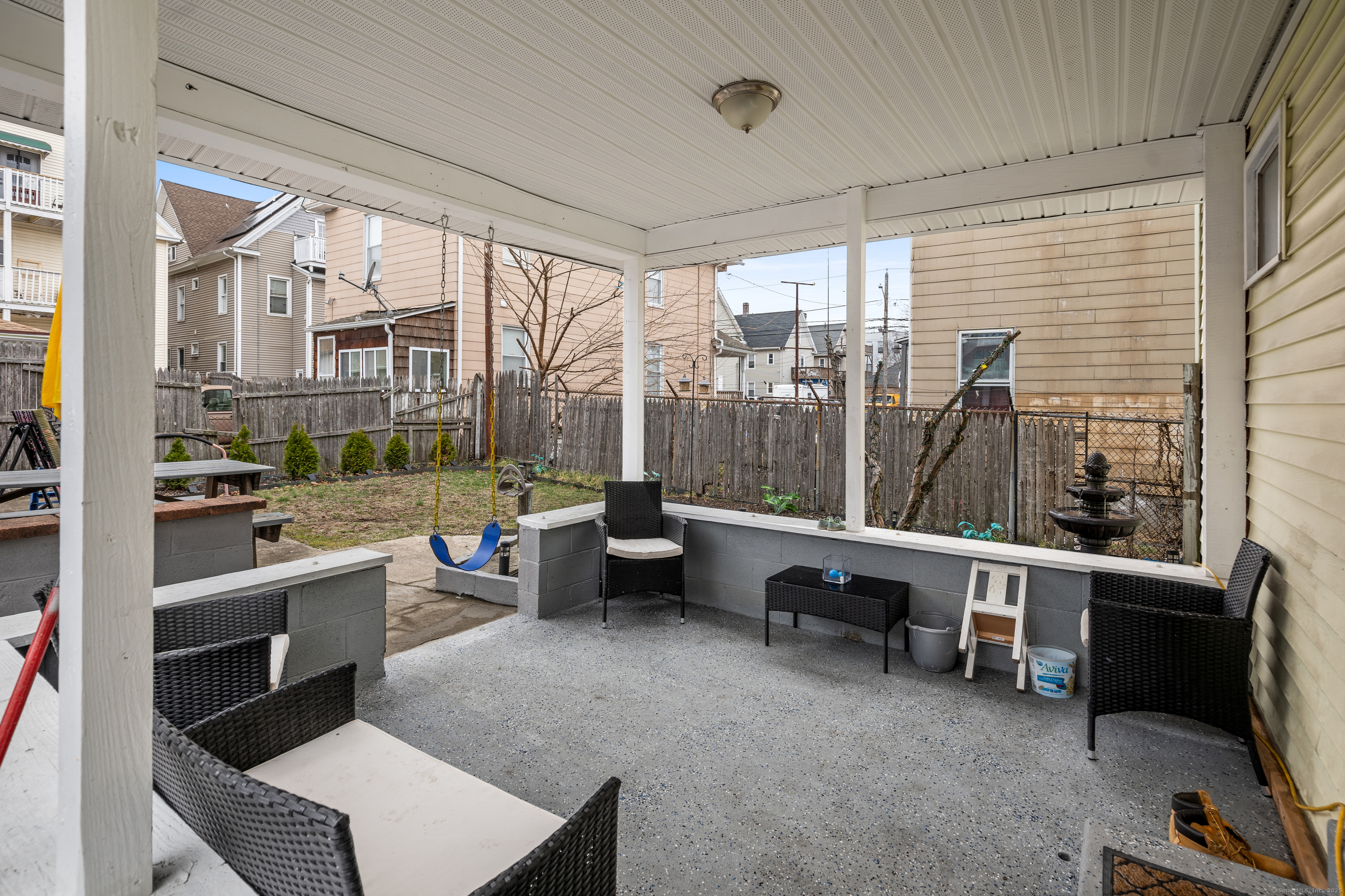 369 Park Street Bridgeport CT 06608