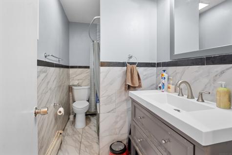 369 Park Street Bridgeport CT 06608