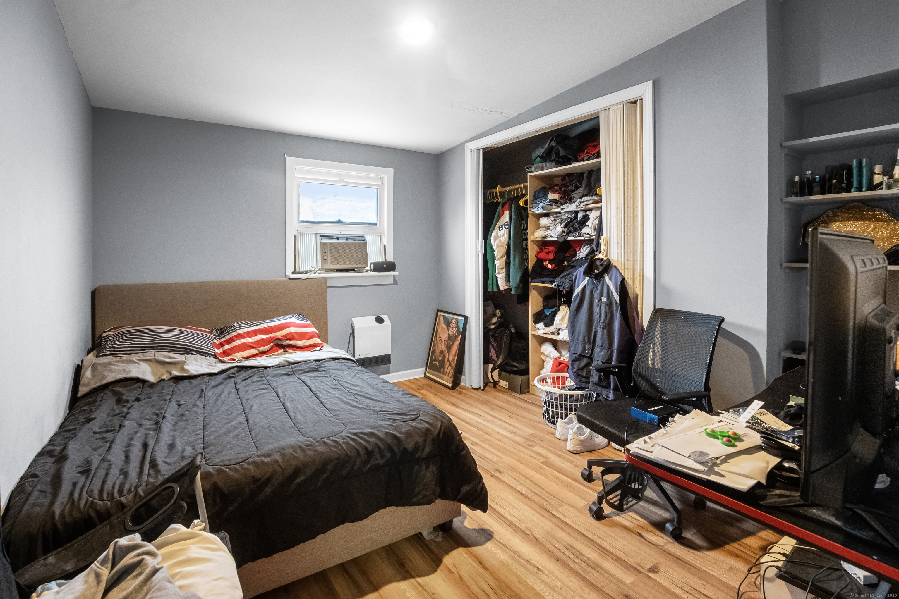 369 Park Street Bridgeport CT 06608