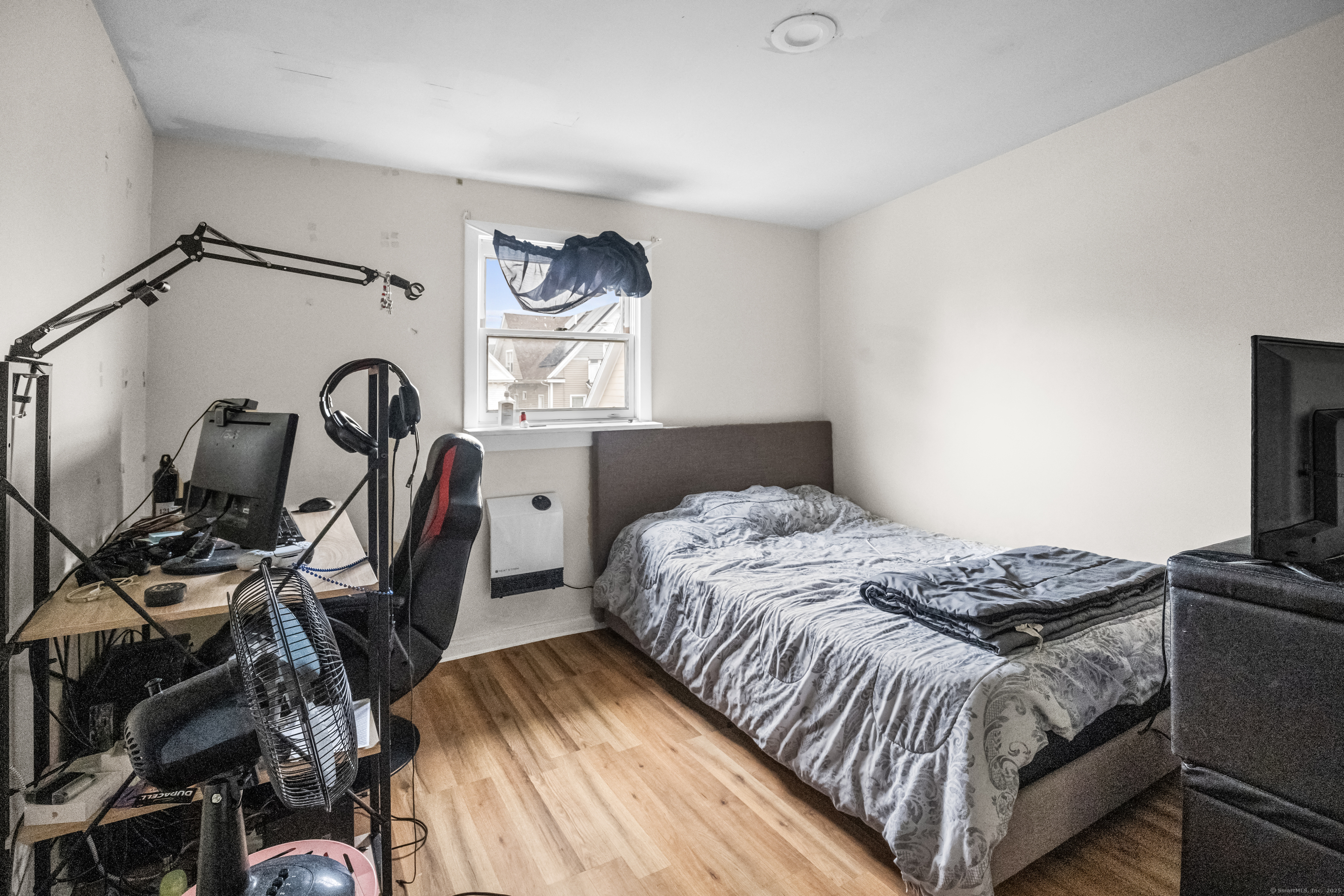 369 Park Street Bridgeport CT 06608