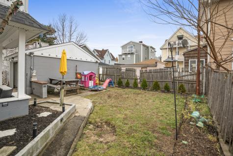 369 Park Street Bridgeport CT 06608