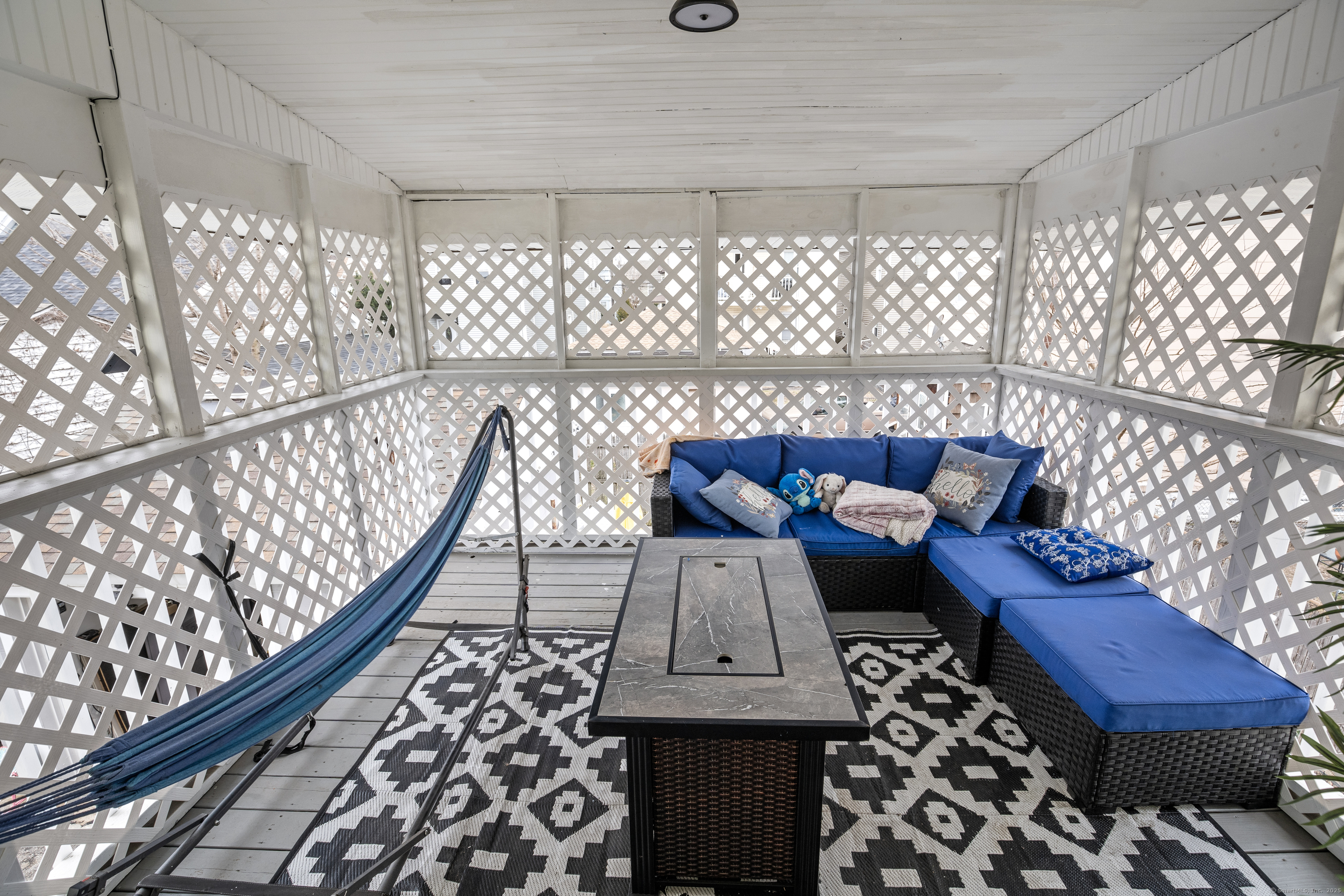 369 Park Street Bridgeport CT 06608