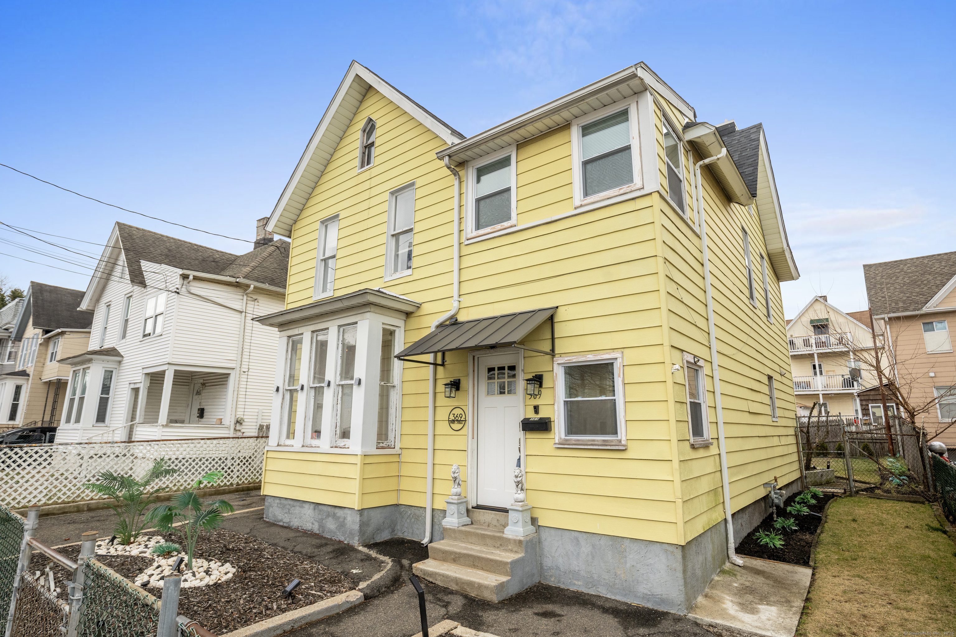 369 Park Street Bridgeport CT 06608