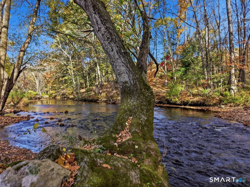 427 Fitchville Road Bozrah CT 06336