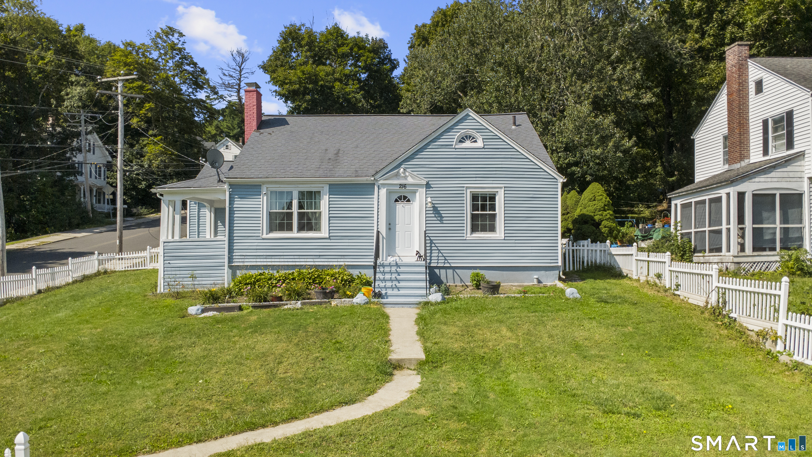 216 Hillside Avenue Naugatuck CT 06770