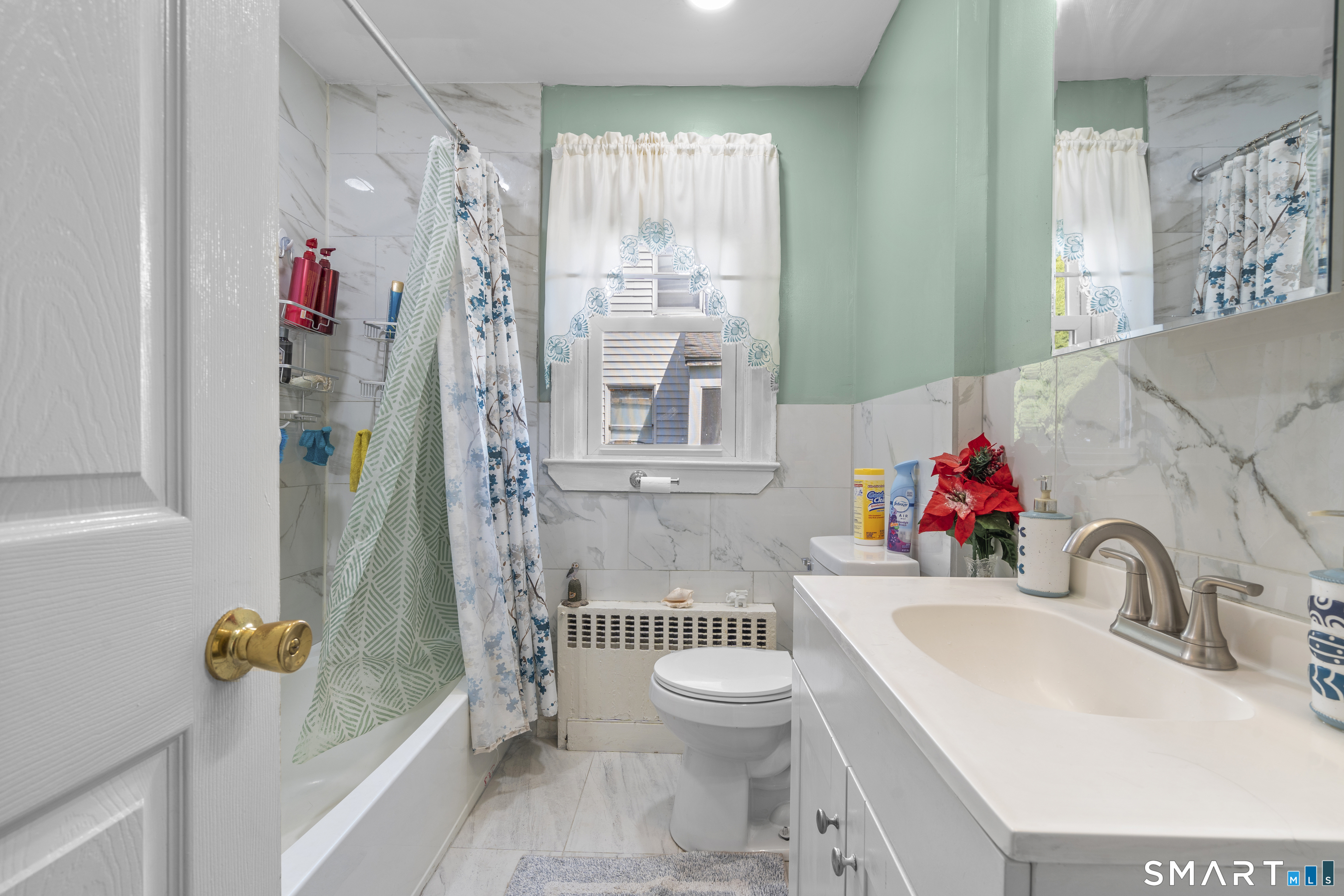 216 Hillside Avenue Naugatuck CT 06770