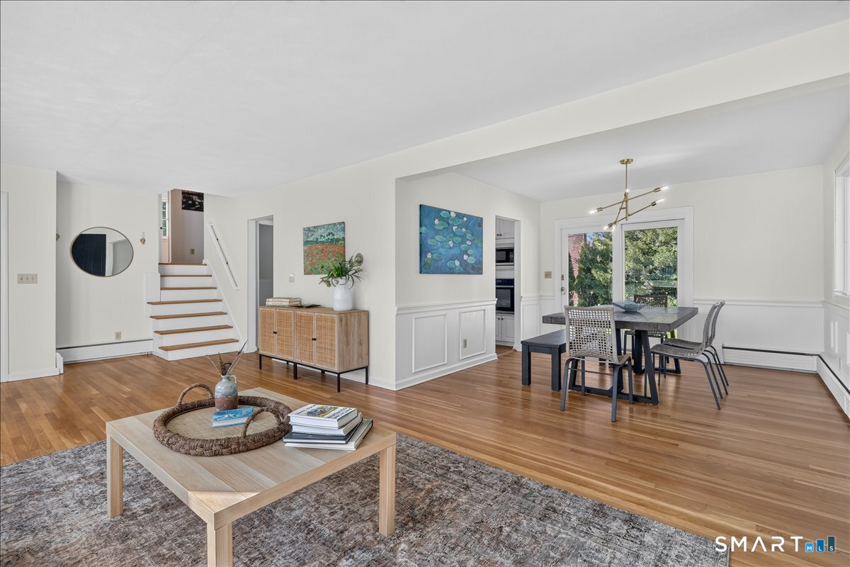 29 Old Black Point Road East Lyme CT 06357