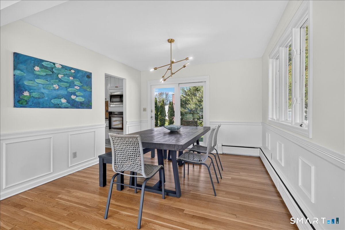 29 Old Black Point Road East Lyme CT 06357