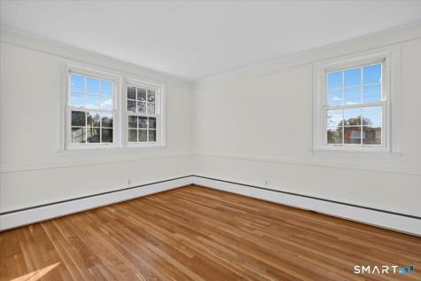 29 Old Black Point Road East Lyme CT 06357