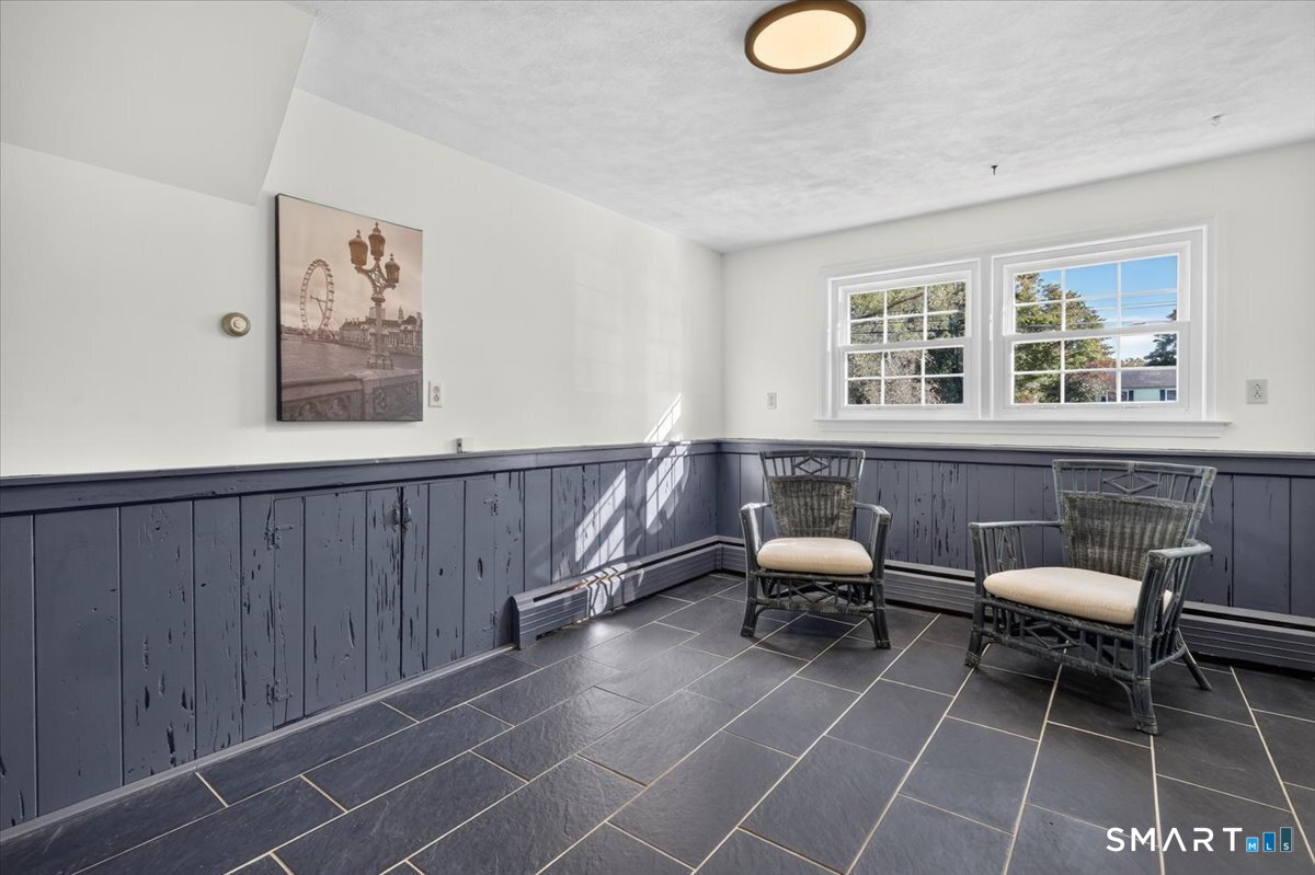 29 Old Black Point Road East Lyme CT 06357