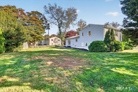 29 Old Black Point Road East Lyme CT 06357