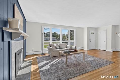 29 Old Black Point Road East Lyme CT 06357