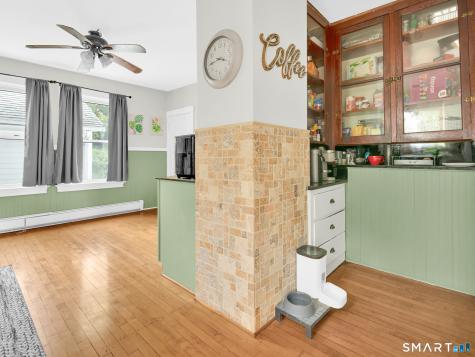 6 Francis Place Norwich CT 06360