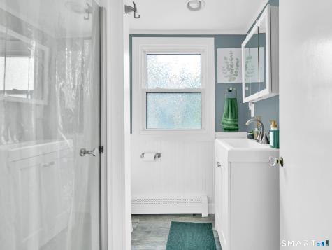 6 Francis Place Norwich CT 06360