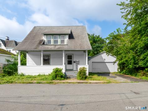 6 Francis Place Norwich CT 06360
