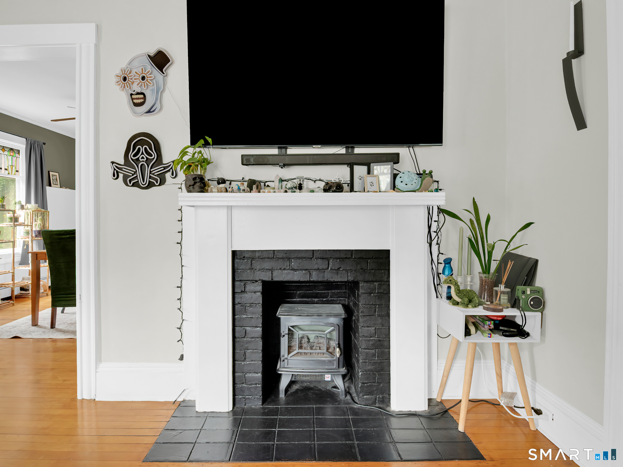 6 Francis Place Norwich CT 06360