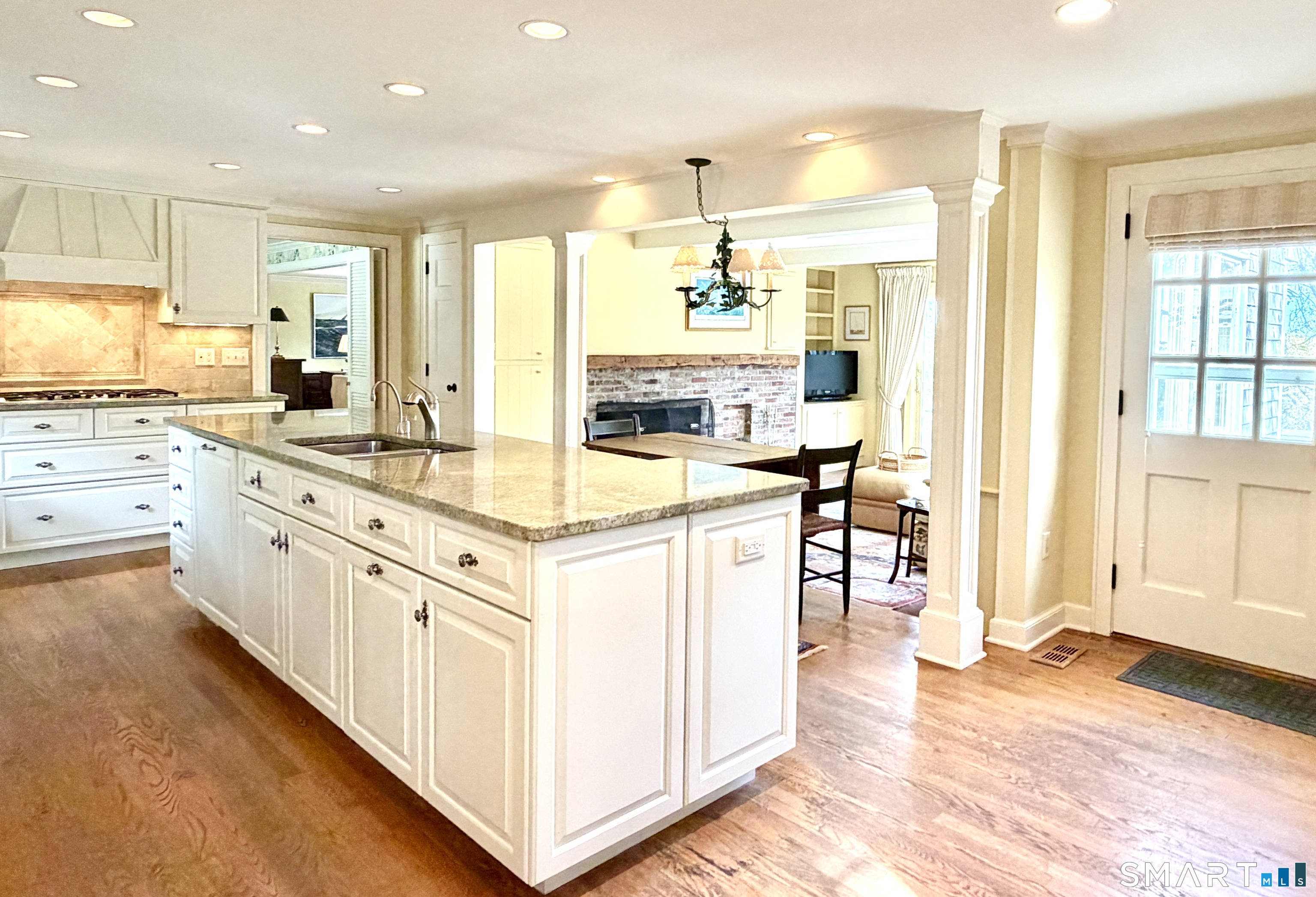 126 Clift Street Groton CT 06355