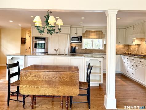 126 Clift Street Groton CT 06355