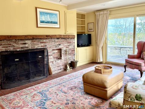 126 Clift Street Groton CT 06355