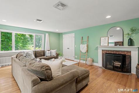 71 High Point Road Westport CT 06880