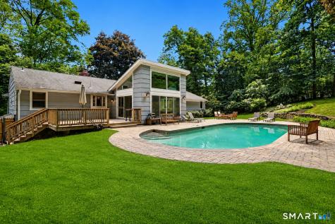 71 High Point Road Westport CT 06880