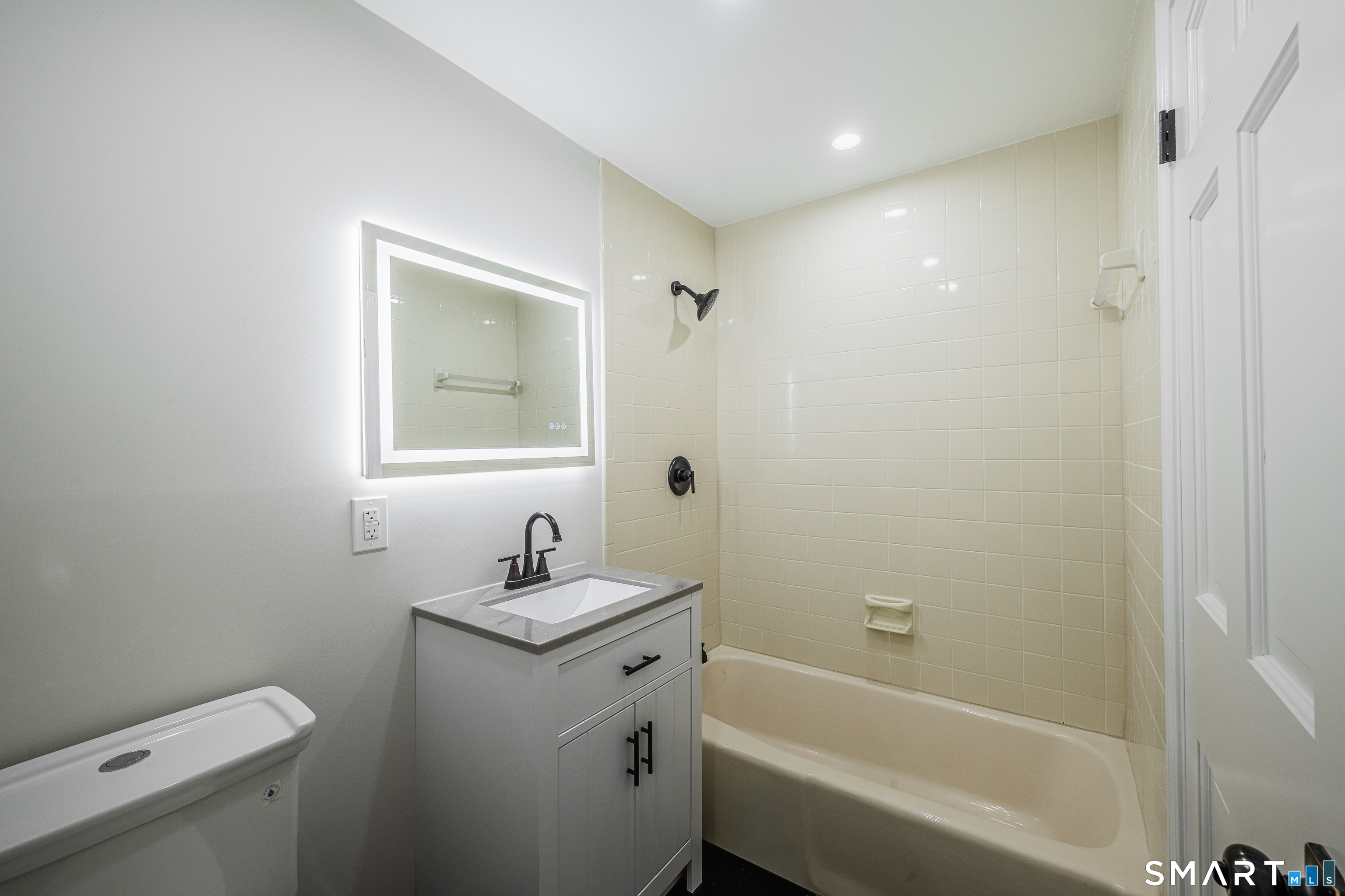 132 Hollyberry Lane Plainville CT 06062