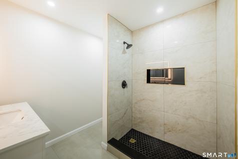 132 Hollyberry Lane Plainville CT 06062