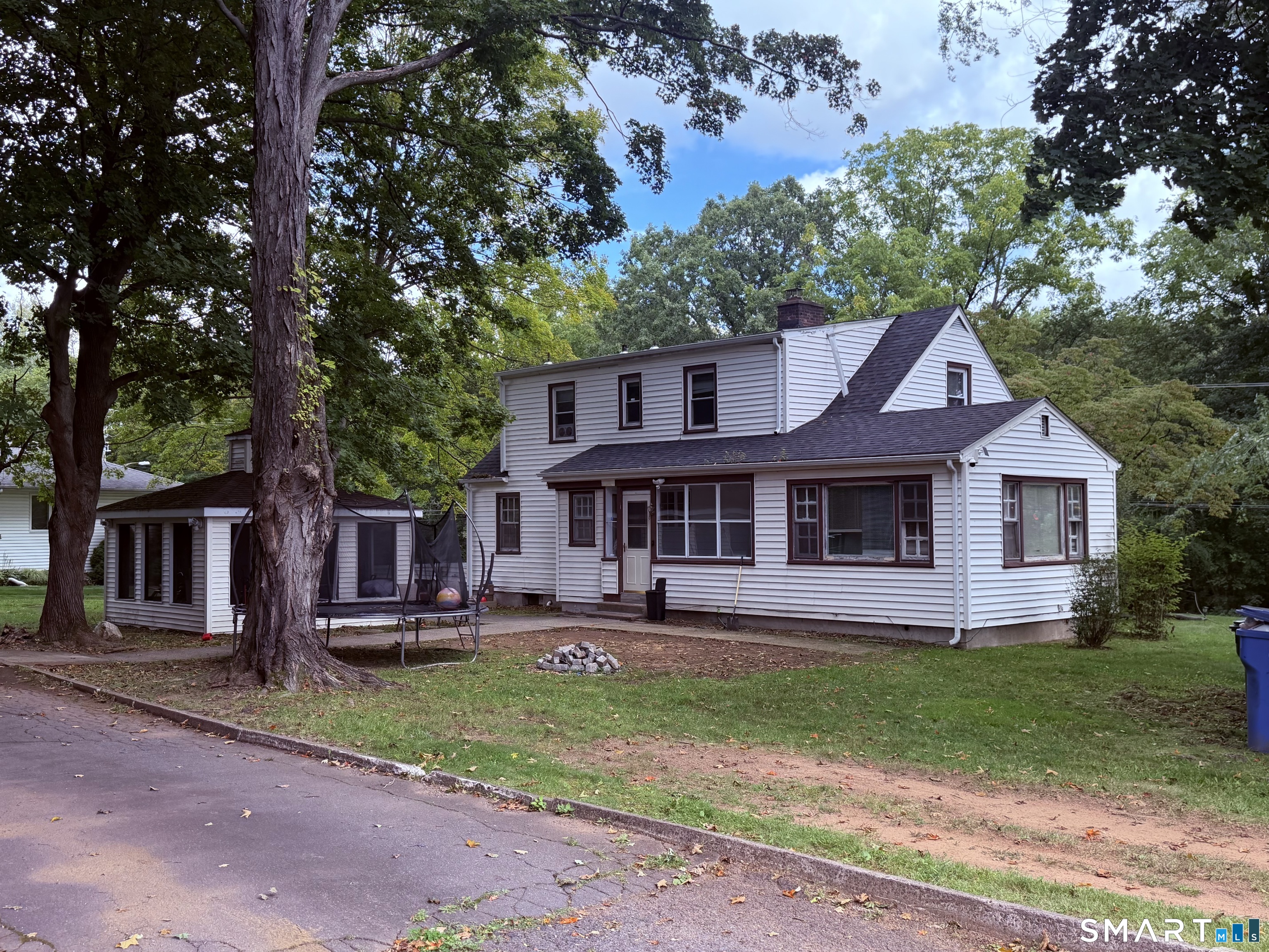 6 Paradise Avenue Hamden CT 06514
