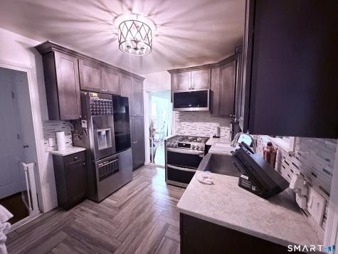 6 Paradise Avenue Hamden CT 06514