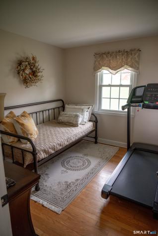 132 Kings Highway North Haven CT 06473