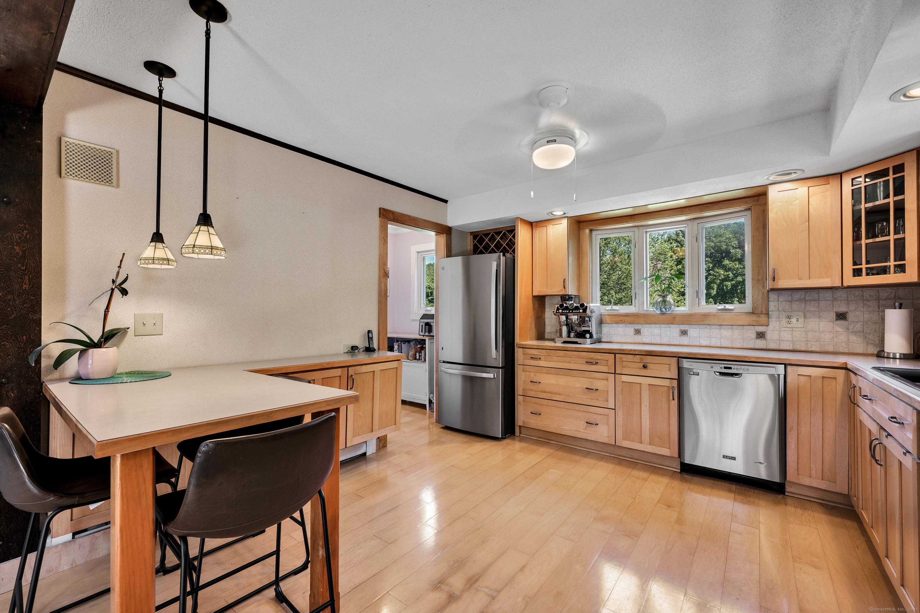21 Long Meadow Road Bethlehem CT 06751