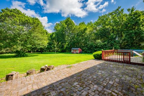 21 Long Meadow Road Bethlehem CT 06751