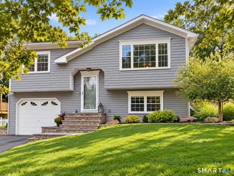 130 Meetinghouse Ridge Meriden CT 06450