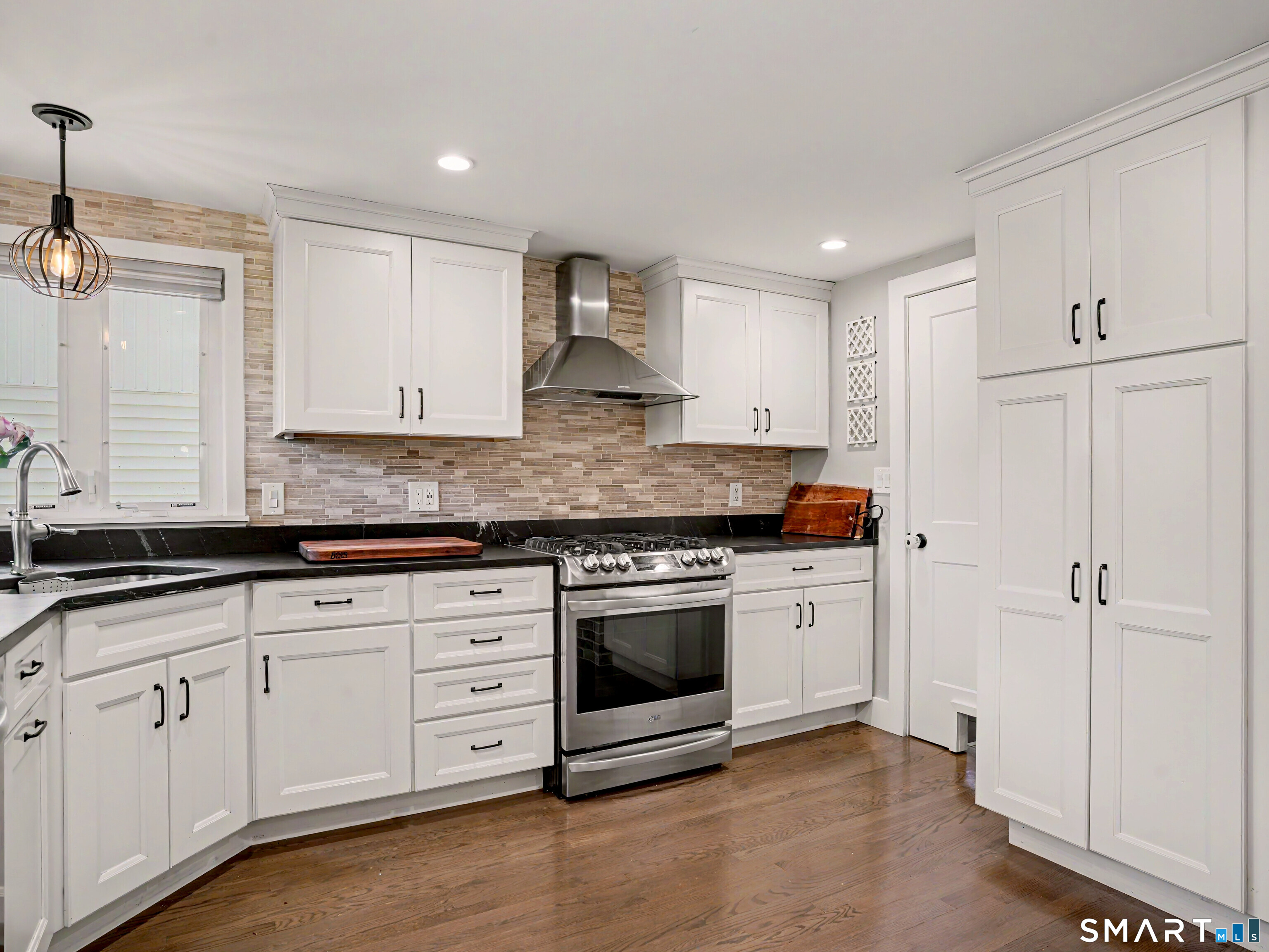 10 Shorefront Park Norwalk CT 06854