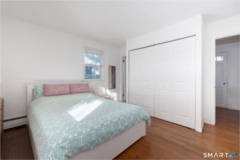 6 Raymond Road Woodbridge CT 06525