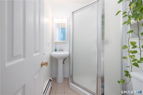 6 Raymond Road Woodbridge CT 06525