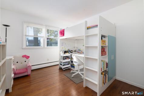 6 Raymond Road Woodbridge CT 06525