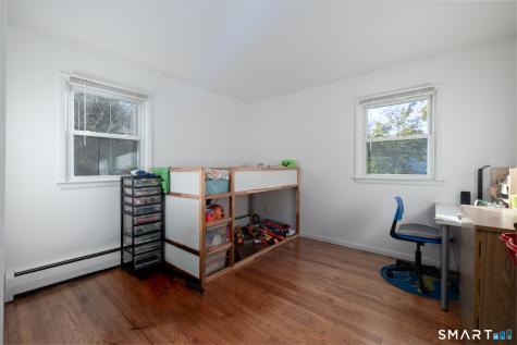 6 Raymond Road Woodbridge CT 06525