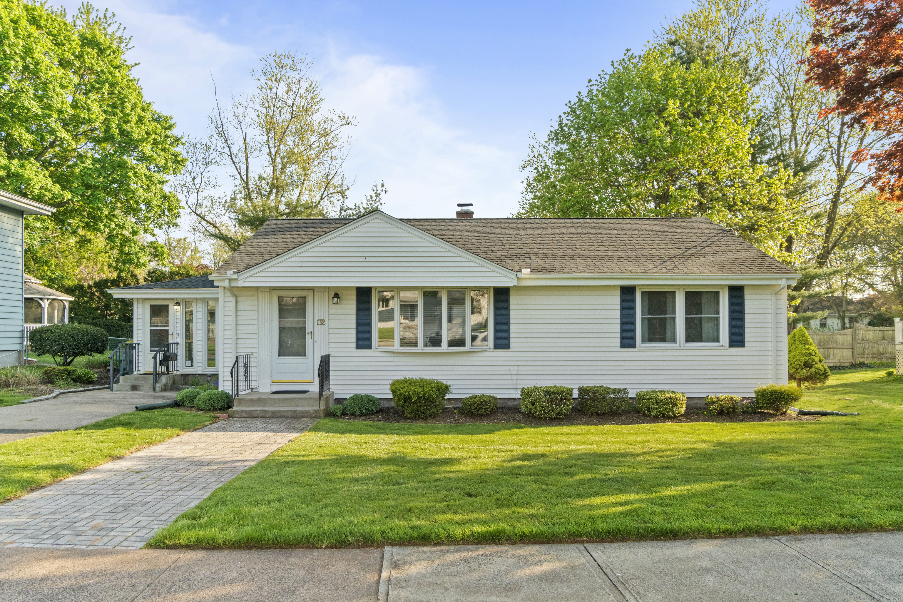 132 Maplewood Terrace Extension Hamden CT 06514