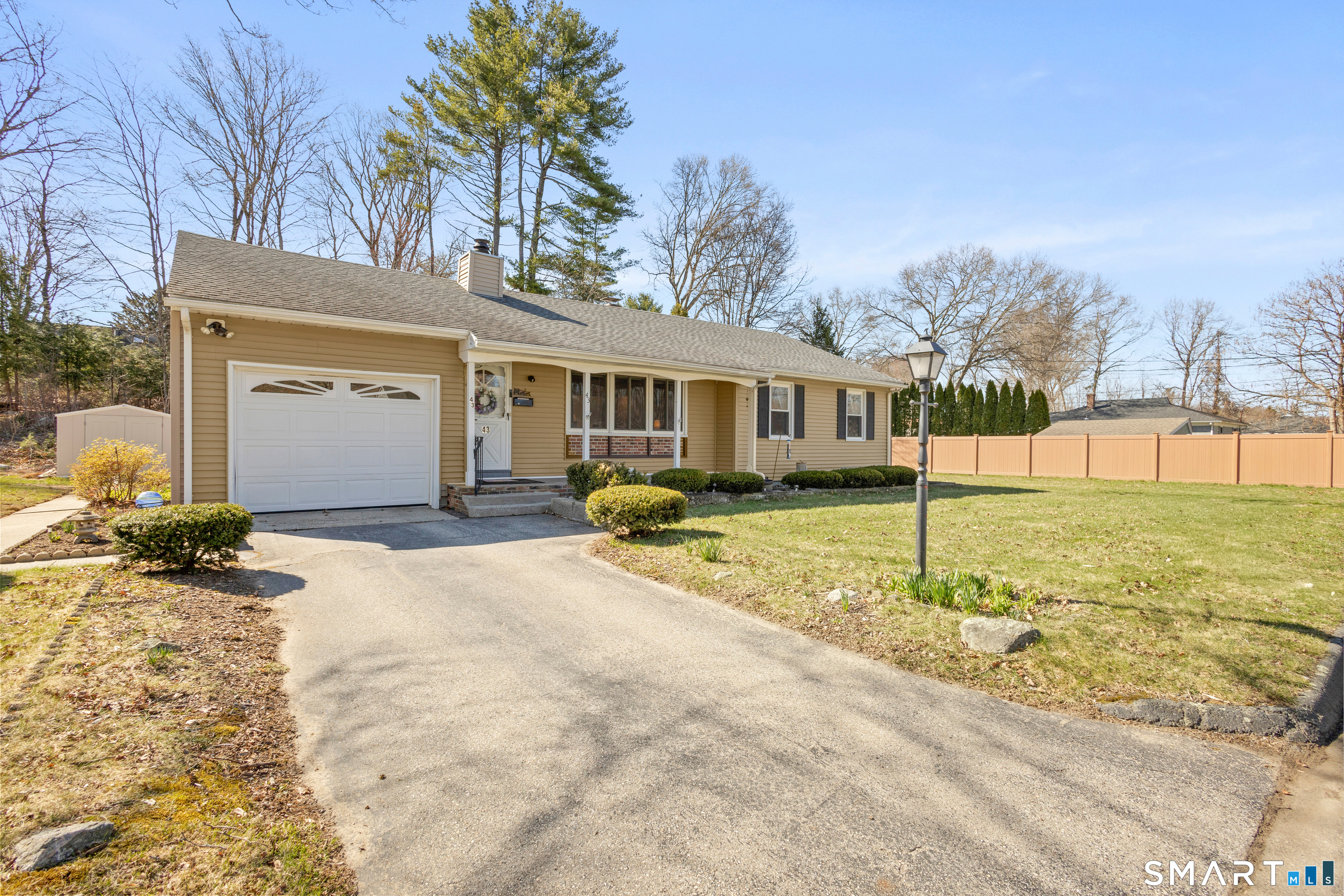 43 Woodward Street Killingly CT 06239