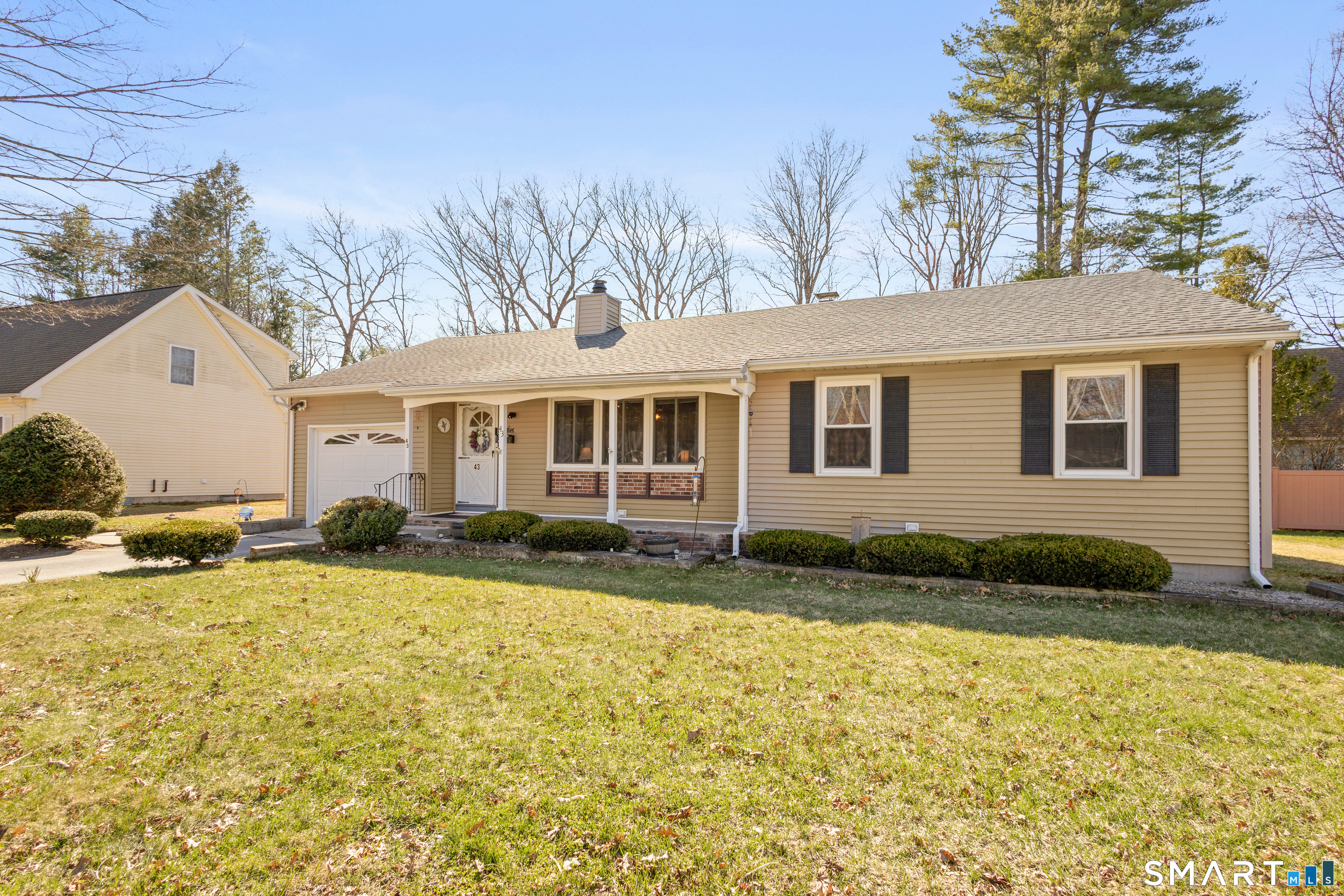 43 Woodward Street Killingly CT 06239