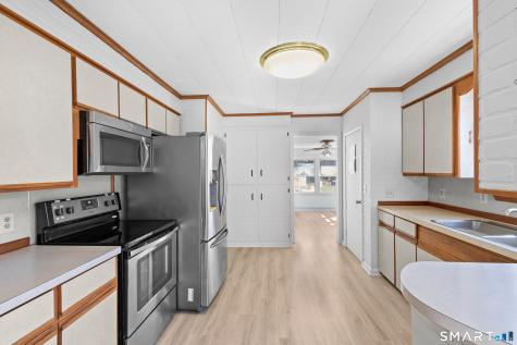 43 Woodward Street Killingly CT 06239