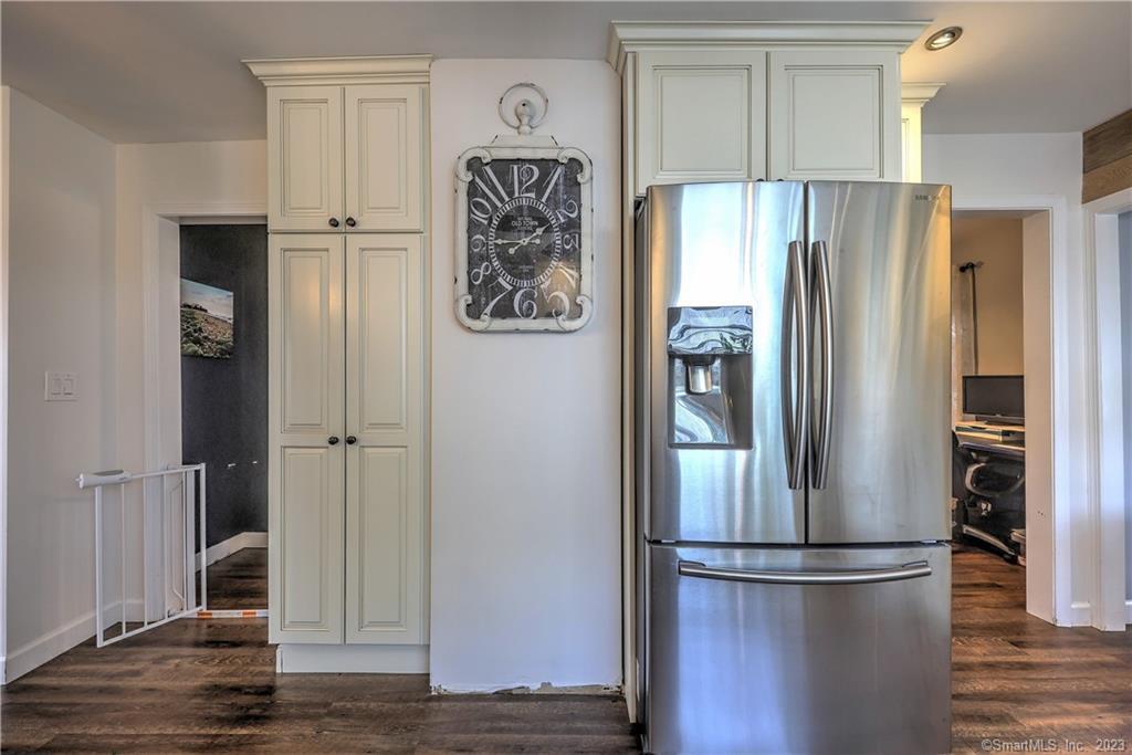 93 Fairview Avenue West Haven CT 06516