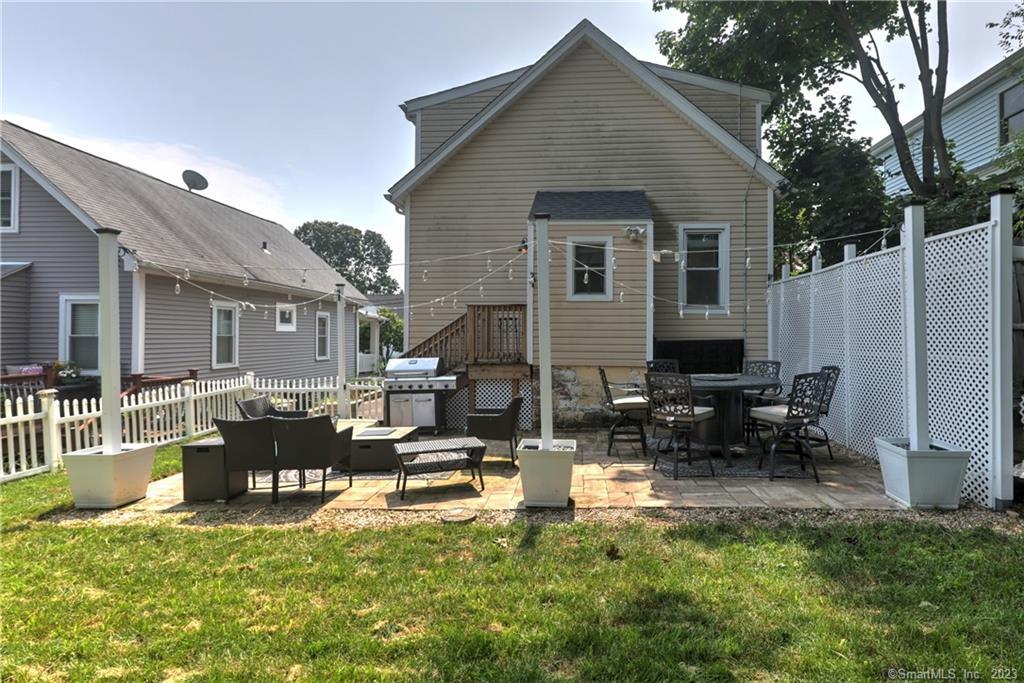 93 Fairview Avenue West Haven CT 06516